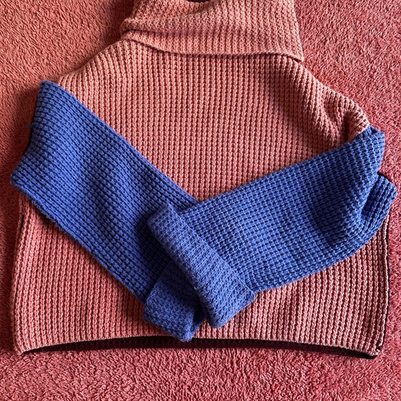 Free People Sweater - Picture 3 of 5